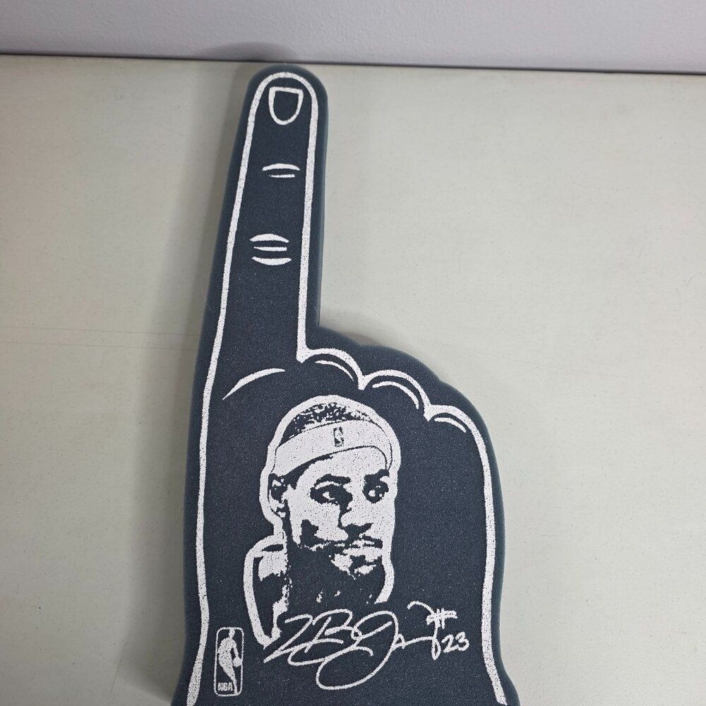 LeBron James #23 NBA Foam Finger Cavaliers Era Licensed Fan Gear Rare